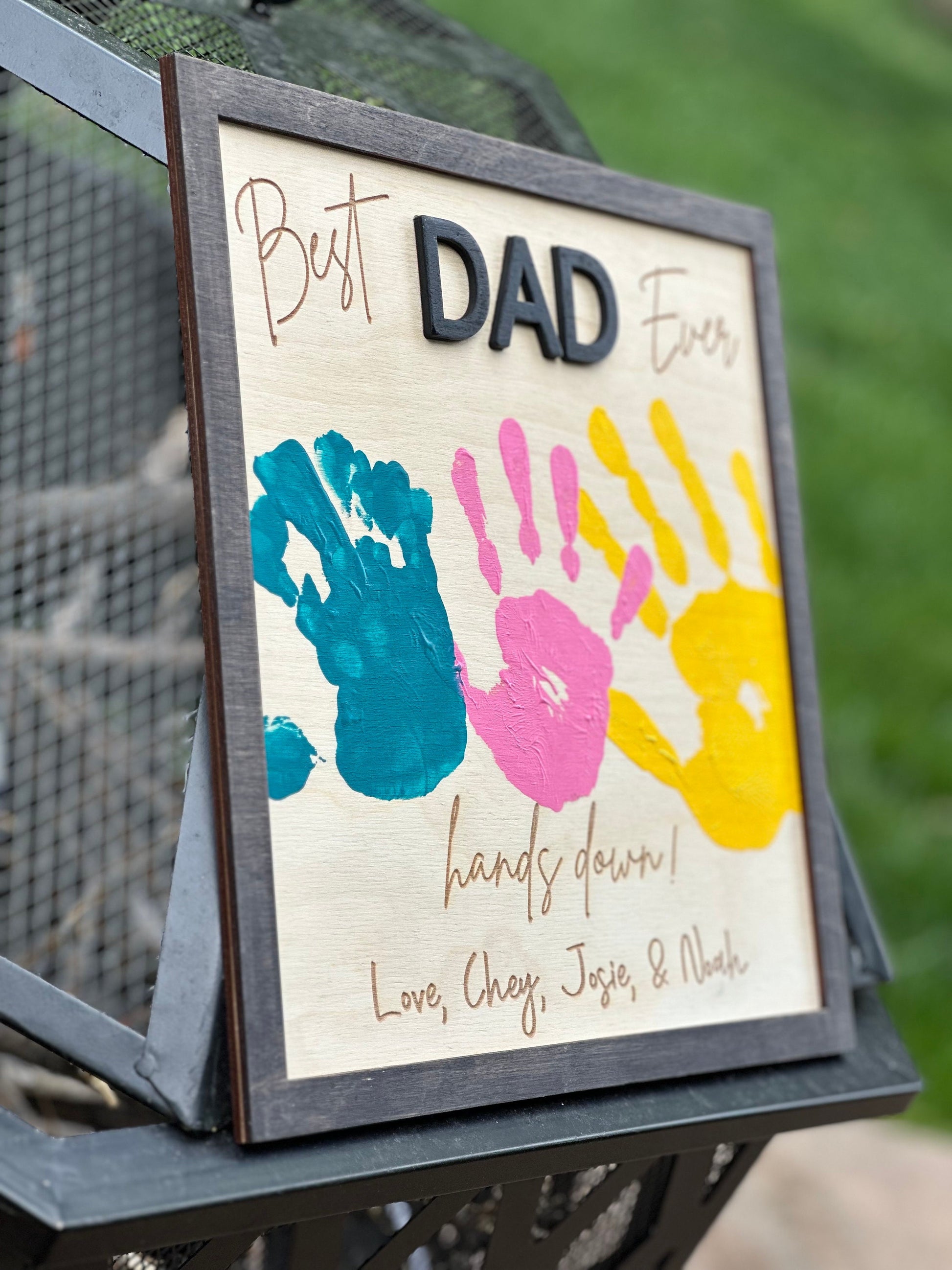 Gift for Dad from Kids - Personalized Wooden Sign for Dad, 'Best Dad Ever', Customizable, Handcrafted