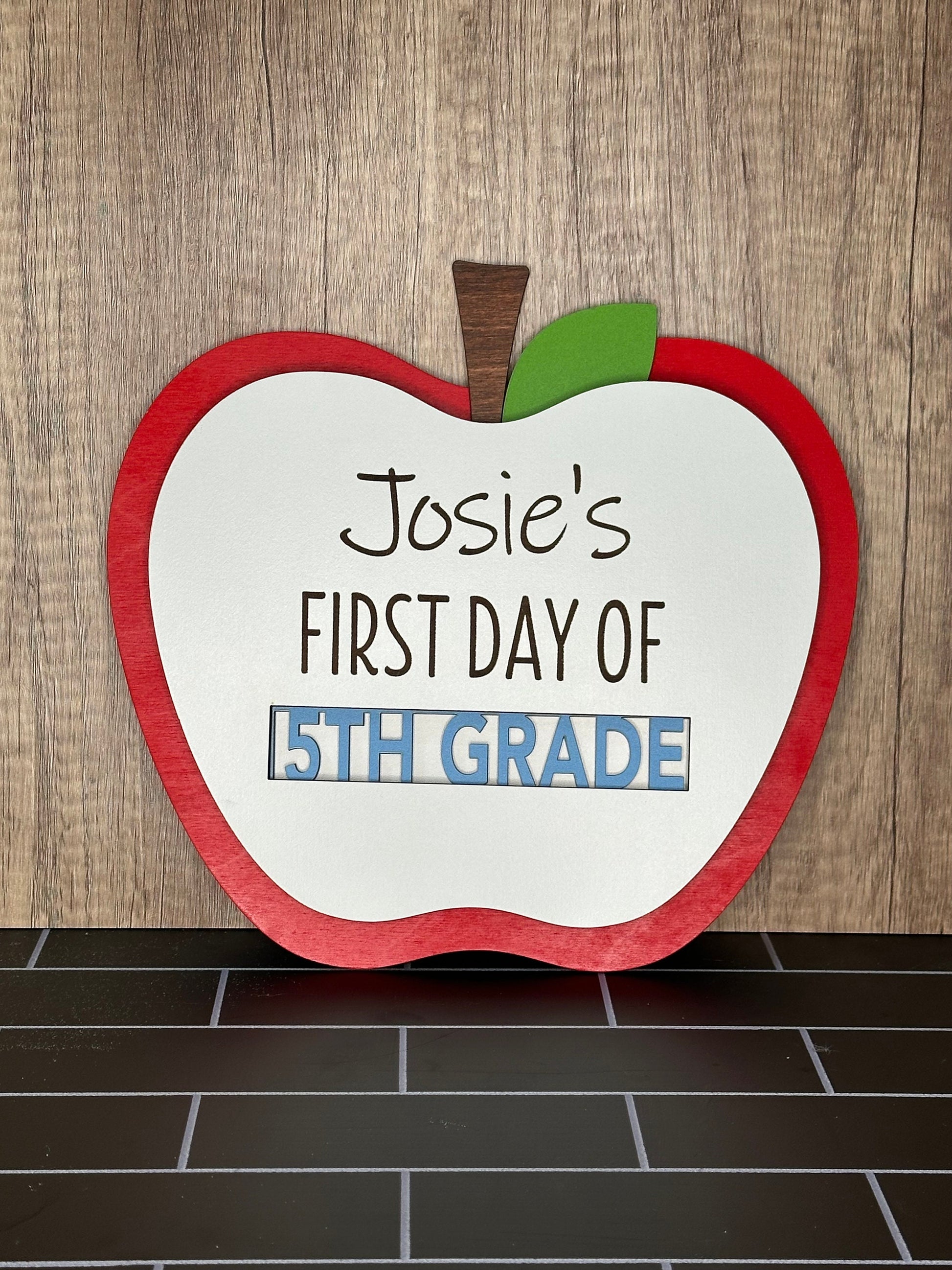 Back to School Sign, Photo Prop Sign for Kids